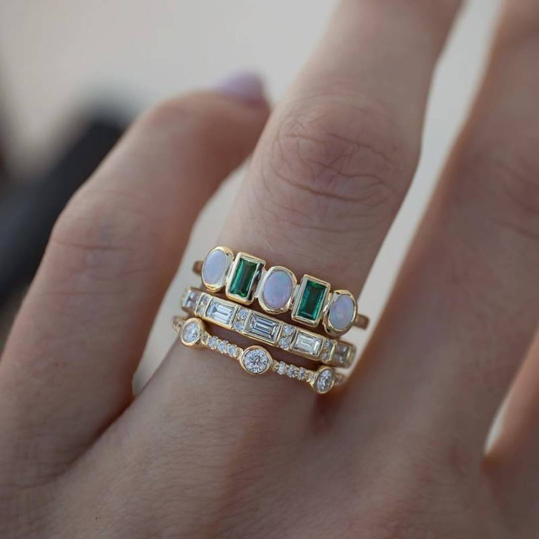 Vintage opálový a zelený křišťálový prsten