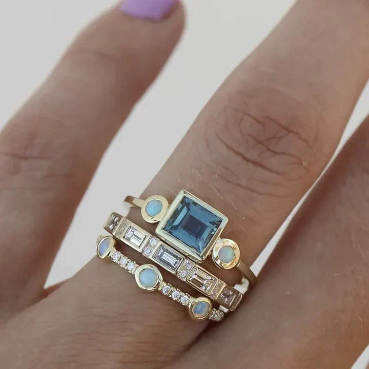 Sada modrých vintage prstenů
