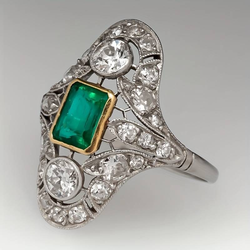 Anillo Brillante con Cristal Verde Incrustado Vintage